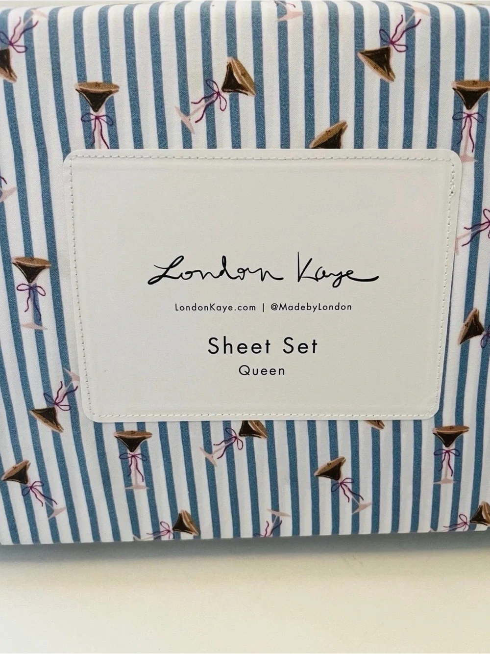 London Kaye Queen Size Sheet Set Mini Stripe Cafe Espresso Martini Glasses Bows